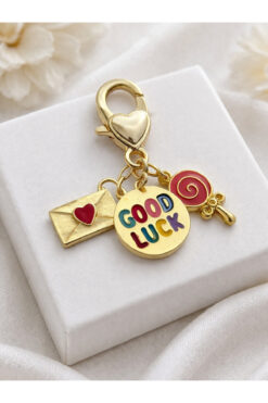 roshel Şans Temalı Çanta Ayakkabı Charm'ı Altın Renk Mektup-Good Luck-Şeker