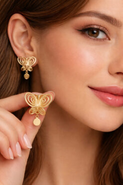 MRK Masumiyet Müzesi Füsun Küpe Kelebek Füsun Küpe