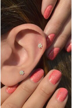 Sacce Scarves&Accessories Gold Mini Çiçek Piercing Tragus Helix Kıkırdak