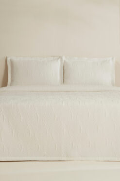 Karaca Home Serenity Çift Kişilik Yatak Örtüsü Seti Beyaz