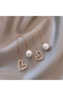 Pelin Aksesuar İncili Ve Kalp Figürlü Zincirli Küpe