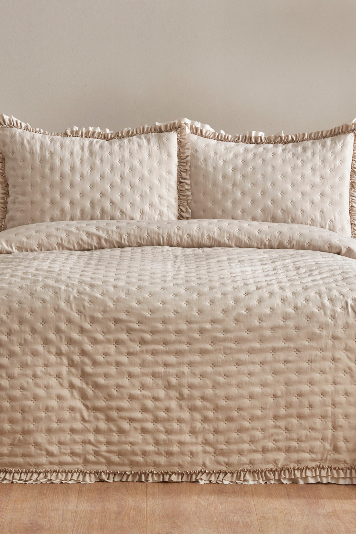 Karaca Home Viona Çift Kişilik Yatak Örtüsü Seti Bej