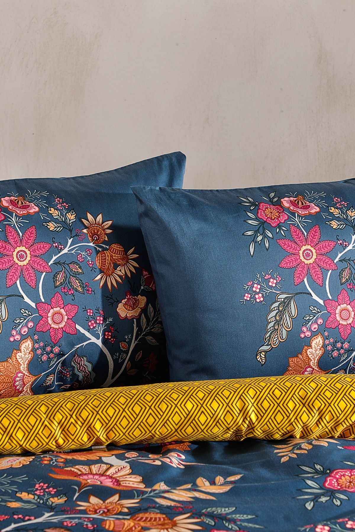 Doqu Home Saten Nevresim Takımı Celebrity Çift Kişilik - Yeşil - Görsel 2