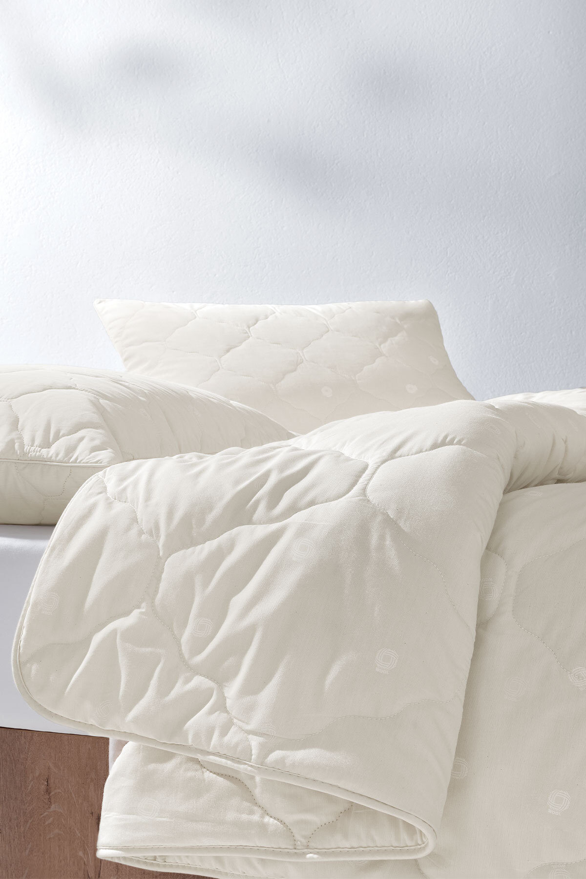 Yataş Vilnawashed Battal Boy Yün Yorgan - 400 gr