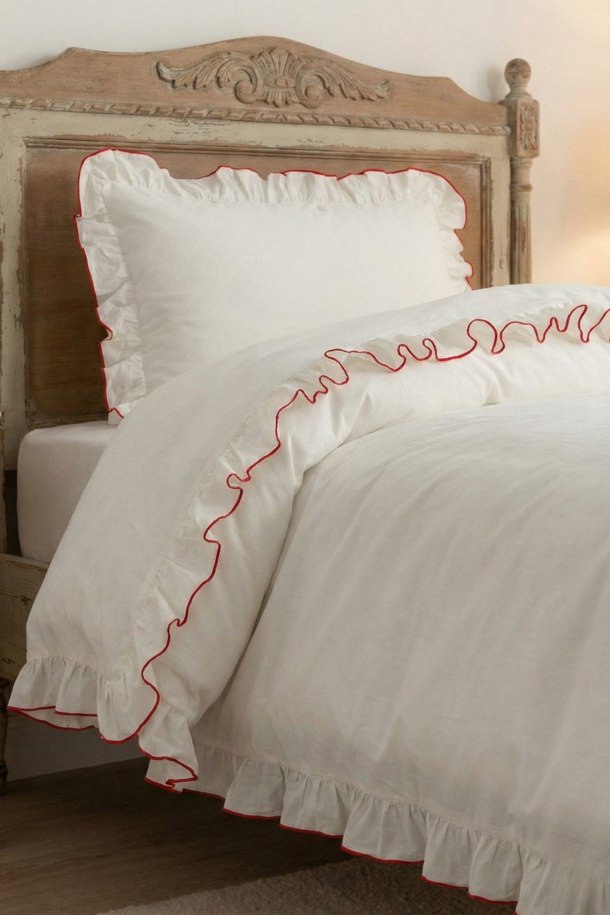 Magnolia Vintage Fırfırlı Tek Kişilik Nevresim Seti - Kırmızı Biyeli, Pamuk, Krem Renk, Yumuşak, Çarşafsız - Görsel 2