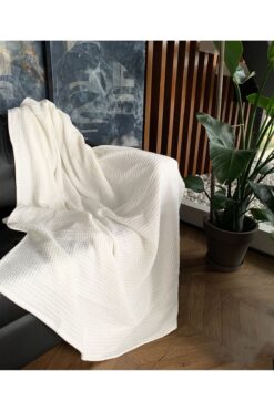 Lucy and Home %100 Pamuk Jakarlıkırıkbeyaz Tv Örtüsü , Throw 120x170cm