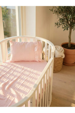 Pufuduk Baby Lüks Fisto İşlemeli %100 Pamuk 2 Katlı Müslin Lastikli Bebek Çarşaf ve Yastık Seti - Pembe