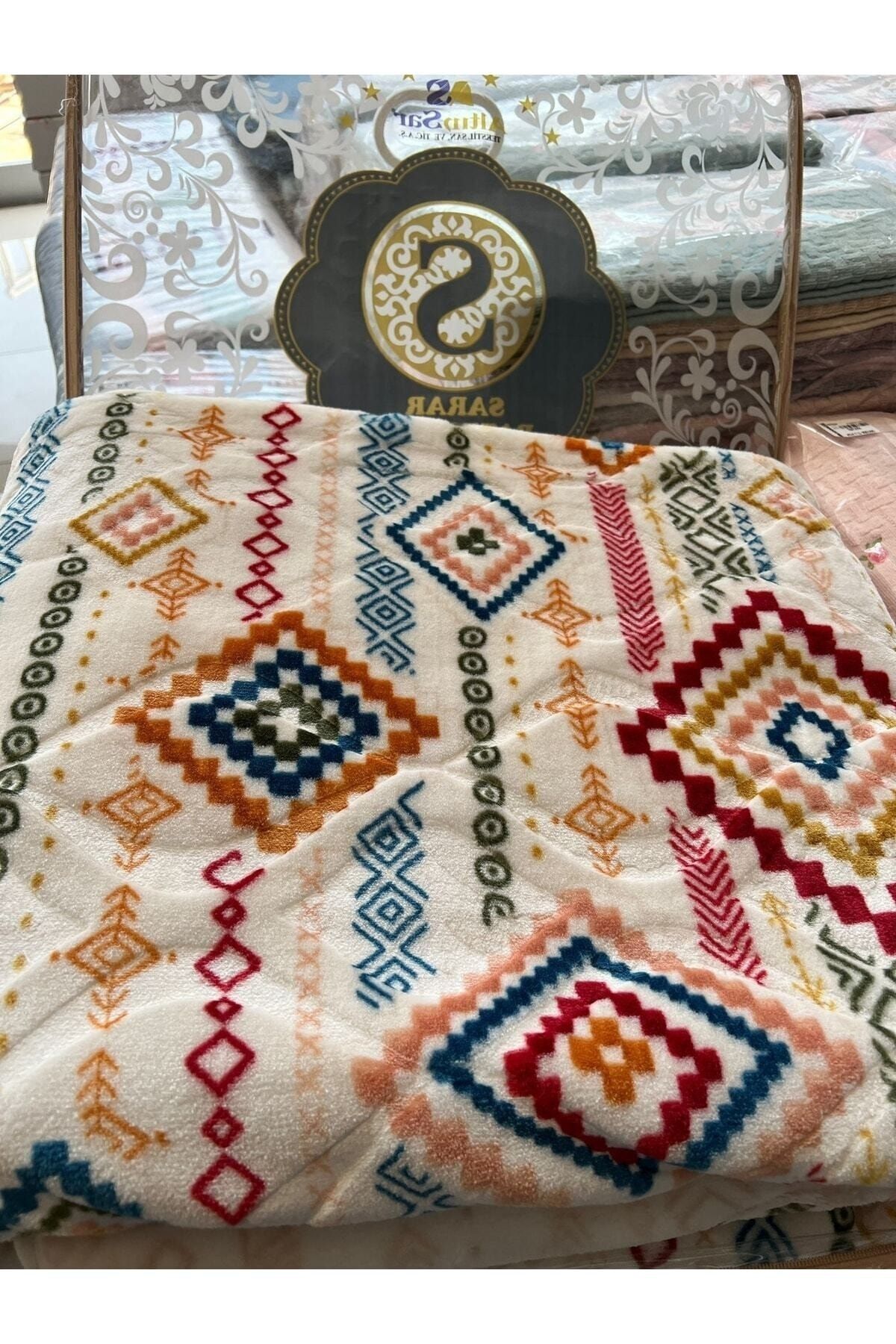 Sarar Çift Kişilik Etnico 4 Kg Battaniye - Kenar biyeleri kırmızı. - Görsel 2