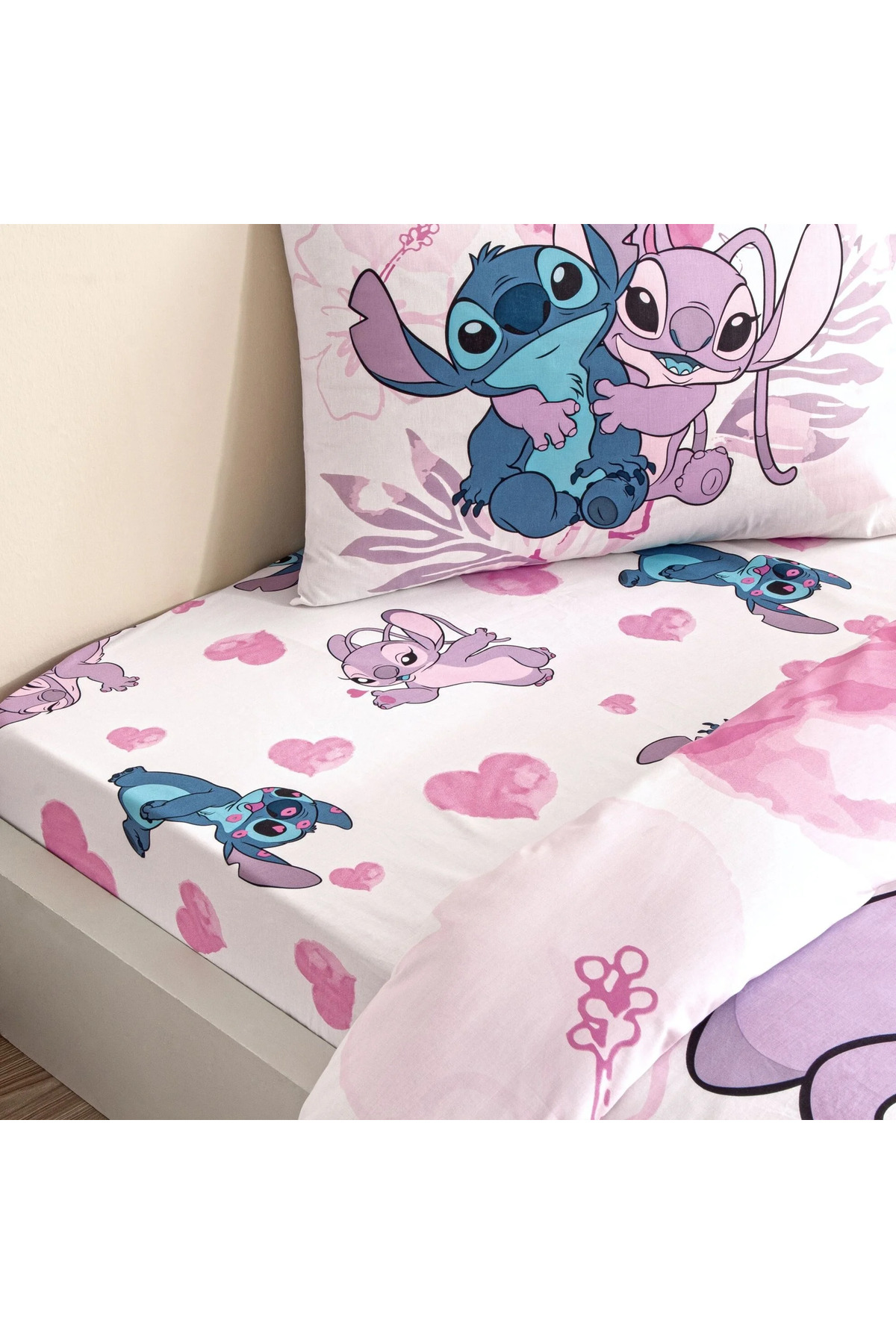 Taç Lisanslı Lilo & Stitch Tek Kişilik Pamuk Nevresim Takımı - Görsel 3