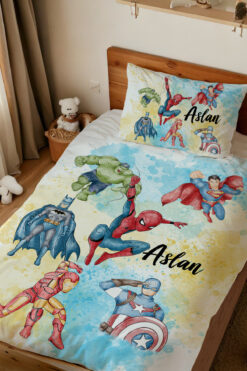 Homamia İsme Özel Baskılı %100 Pamuk Tek Kişilik Nevresim Takımı Marvel Kahramanlar