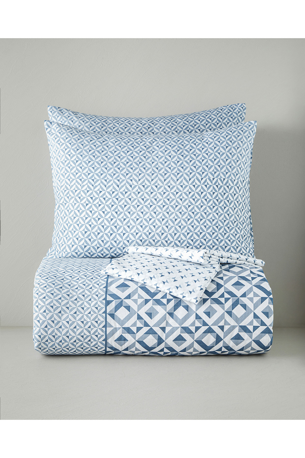 English Home Symetra Kolay Ütülenir Çarşaflı Çift Kişilik Nevresim Takımı 200x220 cm Mavi