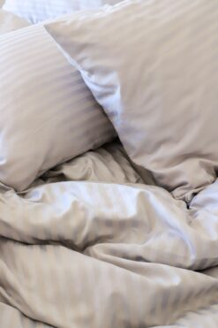 Tekstil Home Genç ve Çocuk Serisi Tek Kişilik 120x200 Lastikli Çarşaflı Çizgili Saten Nevresim Takımı Tüm Renkler