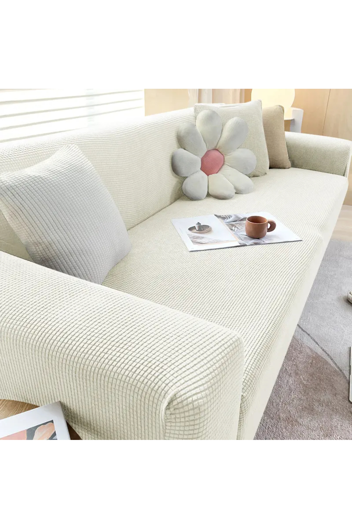 UYUMEV BAMBU 3 KİŞİLİK PİTİKARE LİKRALI KOLTUK ÖRTÜSÜ. STREÇ LASTİKLİ ÇEKYAT KANEPE ÖRTÜSÜ. 1 ADET. KREM