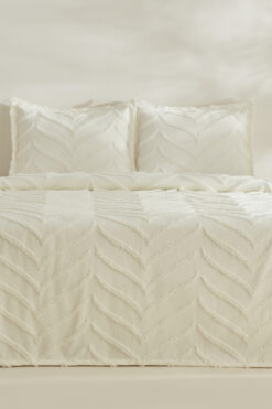 Karaca Home Arlina Geo Ekru Çift Kişilik Yatak Örtüsü