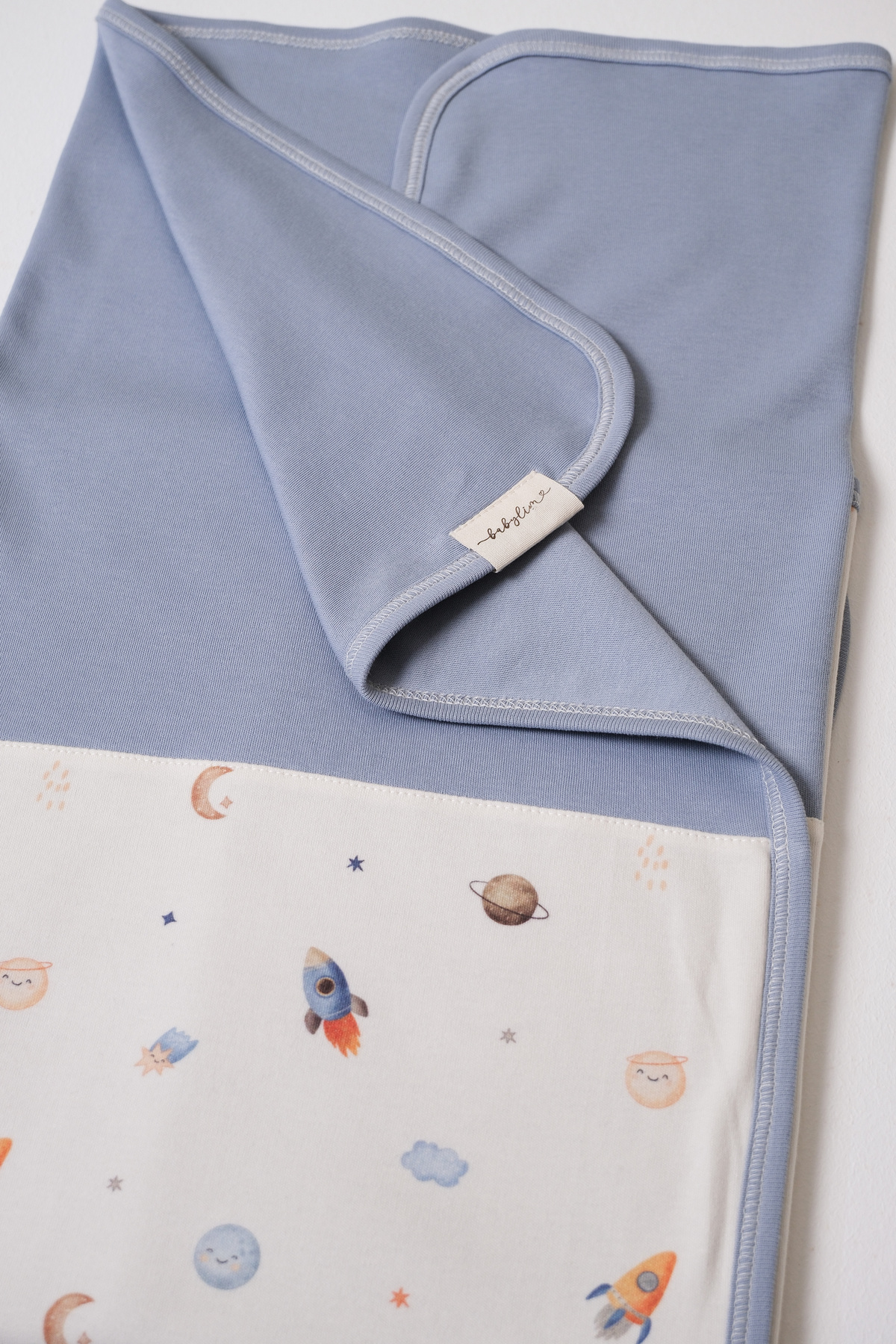 BABYLİM Erkek Bebek Uzay Baskılı Çift Taraflı %100 Pamuk Battaniye 85x90cm - Görsel 3