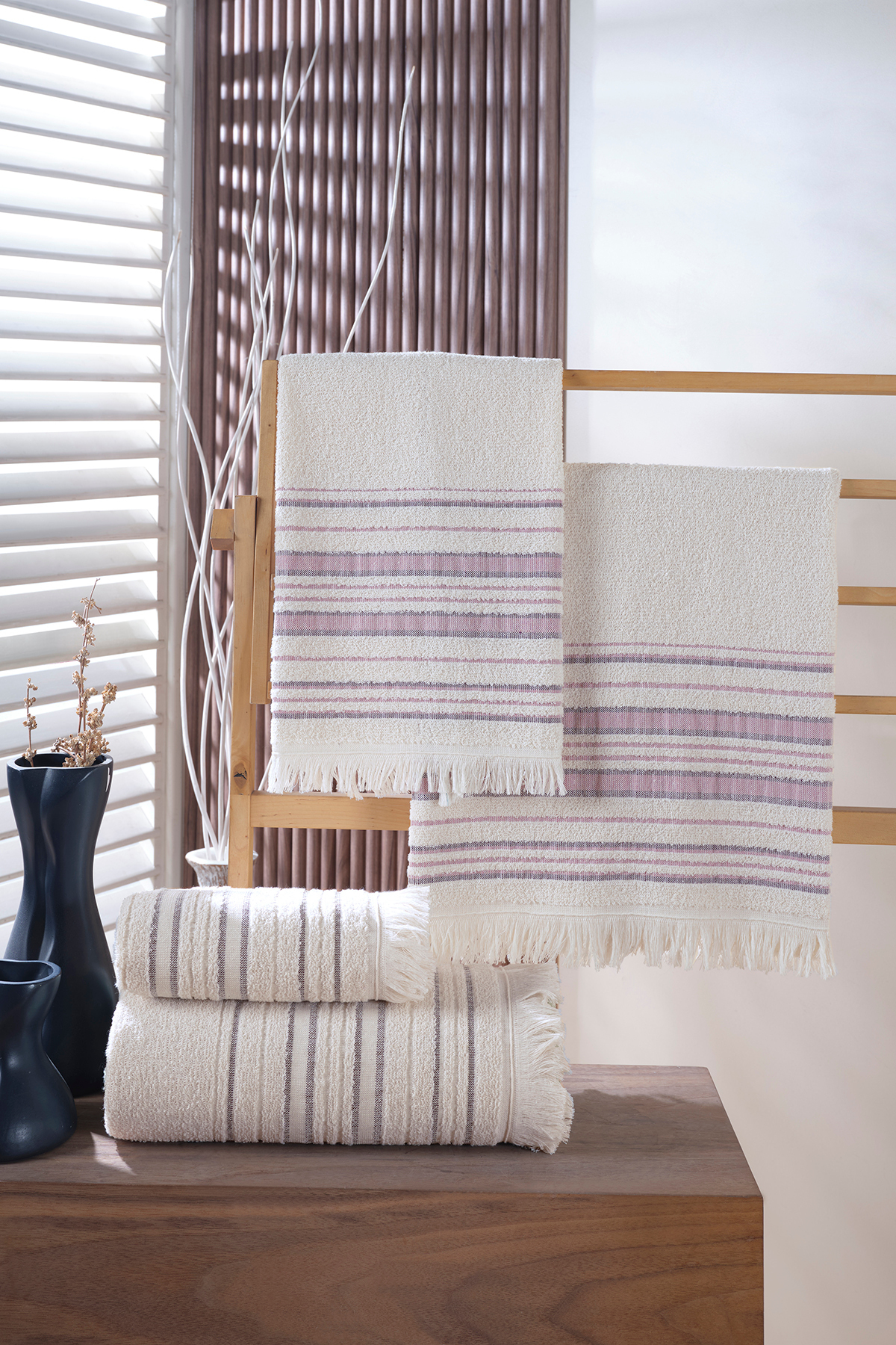 BAMİROSE Liana 50x90 70x140 Cm 4'lü Banyo Havlu Takımı, Plaj Havlusu, Hamam Takımı - Görsel 3