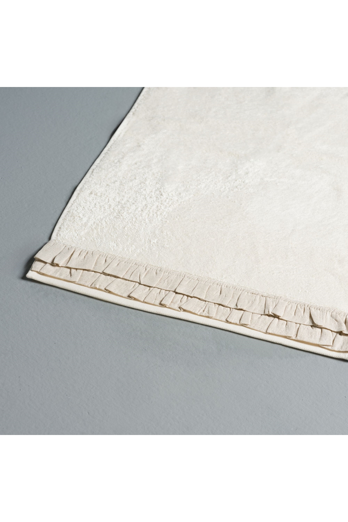 Linens Ruffle Bambu 50X85 cm Yüz Havlusu Ekru - Görsel 3