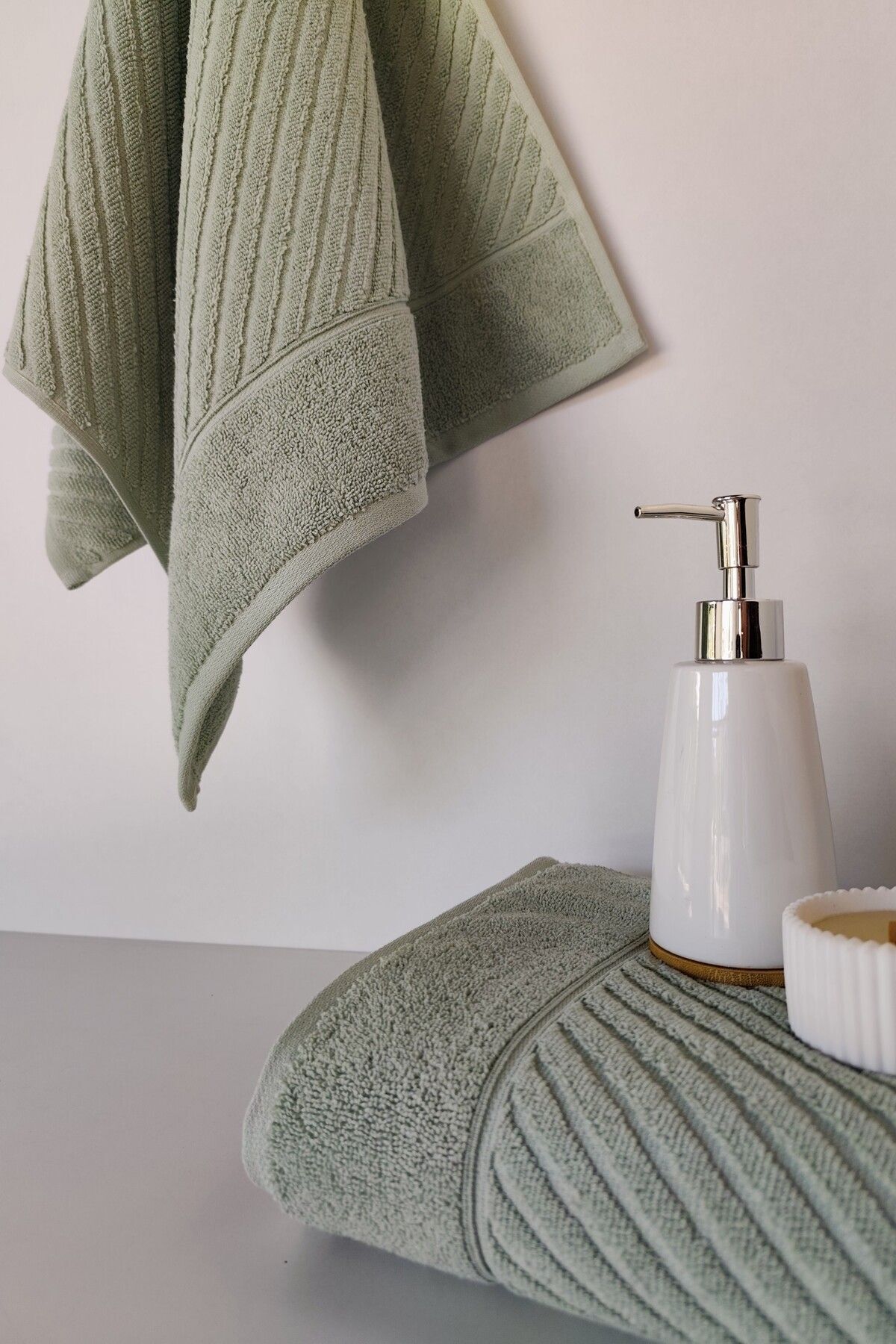 Sevim Diyagonal Çizgili %100 Pamuk El Havlusu 50x90 cm - 2'li Geometrik Havlu Seti - Yeşil - Görsel 2