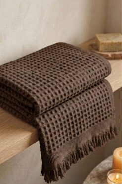 Nilteks %100 Pamuk Waffle Desenli Vücut Havlusu - Natural - 70x140 cm Banyo ve Plaj Havlusu Kahverengi
