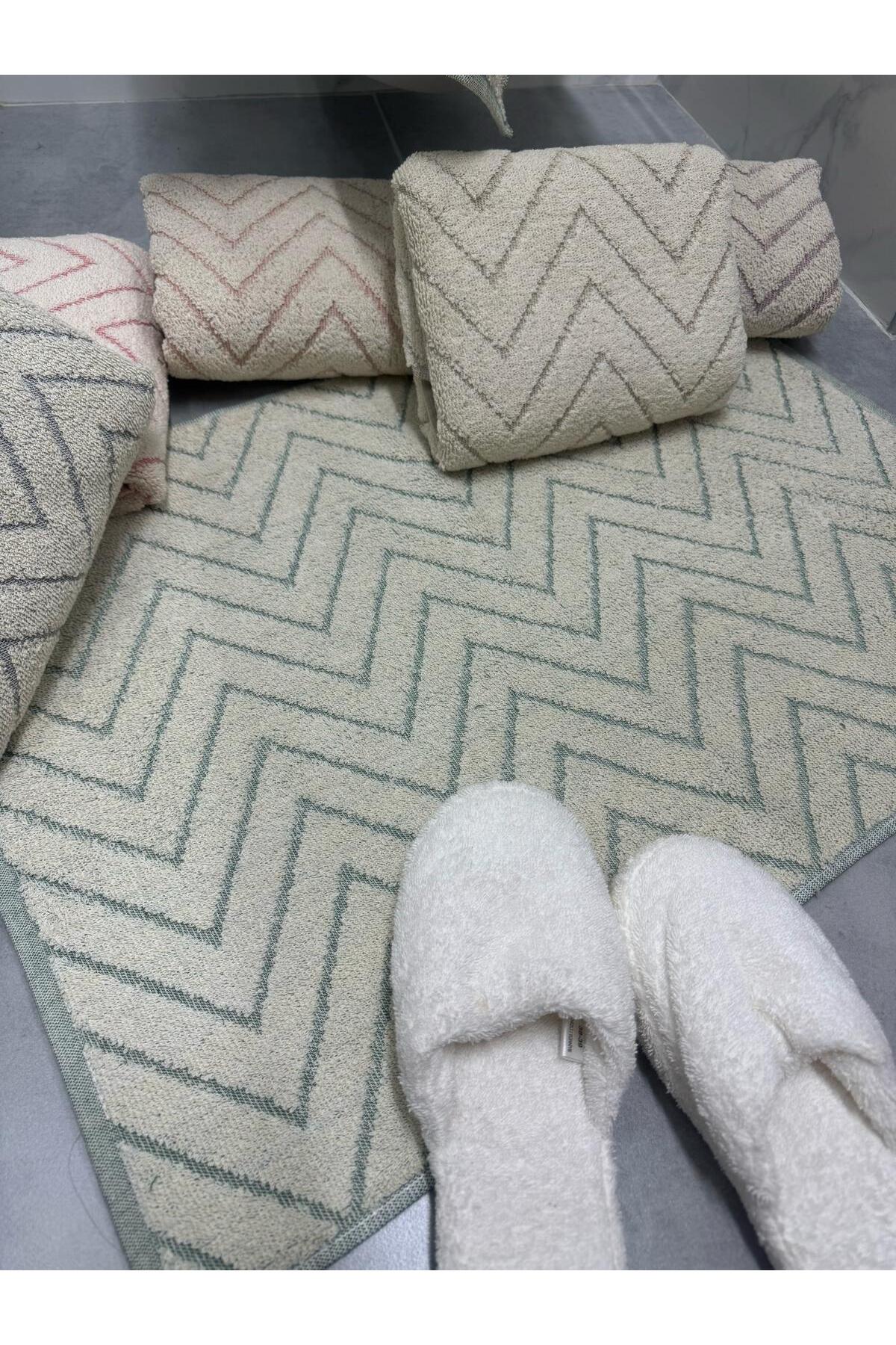 Femm Havlu Femm Zigzag Desenli Pamuk Ayak Havlusu 50x70 cm Banyo Paspası 2’li - Görsel 3