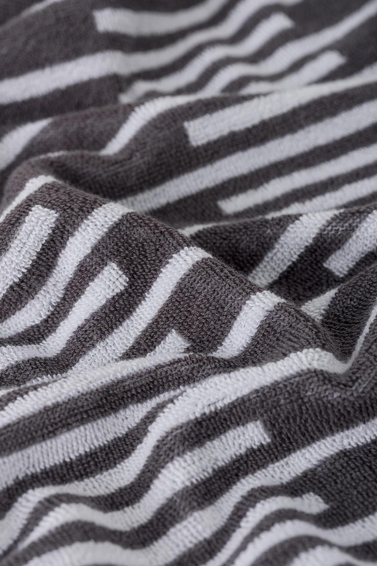 Soley Piano | %100 Pamuk Jakarlı Banyo Havlusu (90x150 cm) - Görsel 2