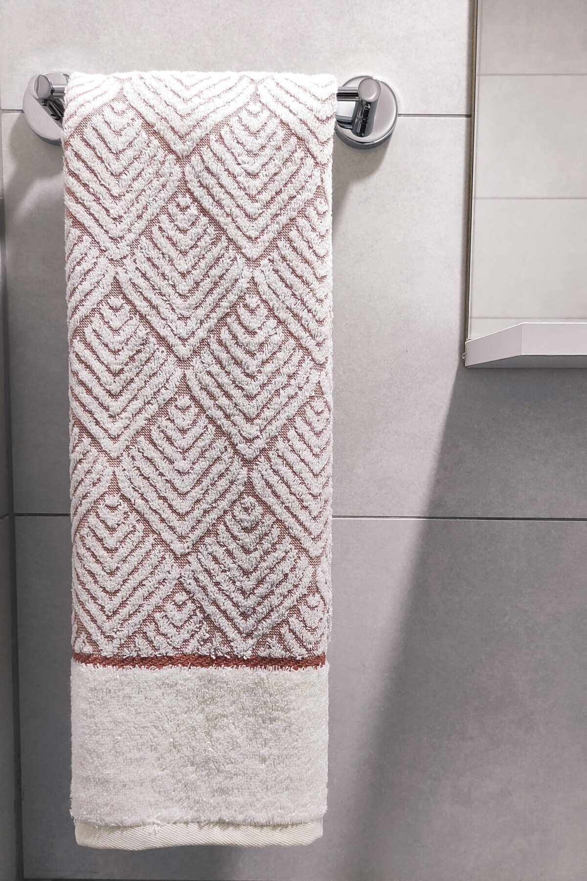 Sevim Geometrik Desenli Zemini Renkli Bambu El Havlusu - 50x90 cm - Kiremit - Görsel 2