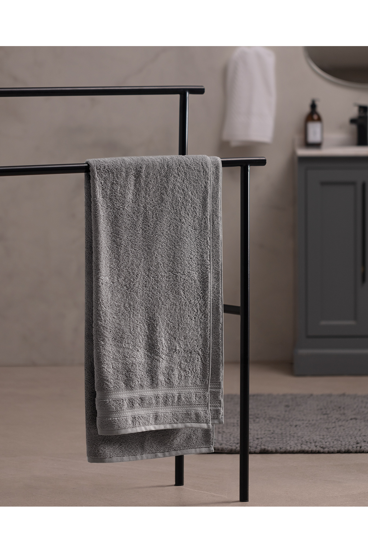 Madame Coco Ryella Armürlü Banyo Havlusu - Otel Koleksiyon