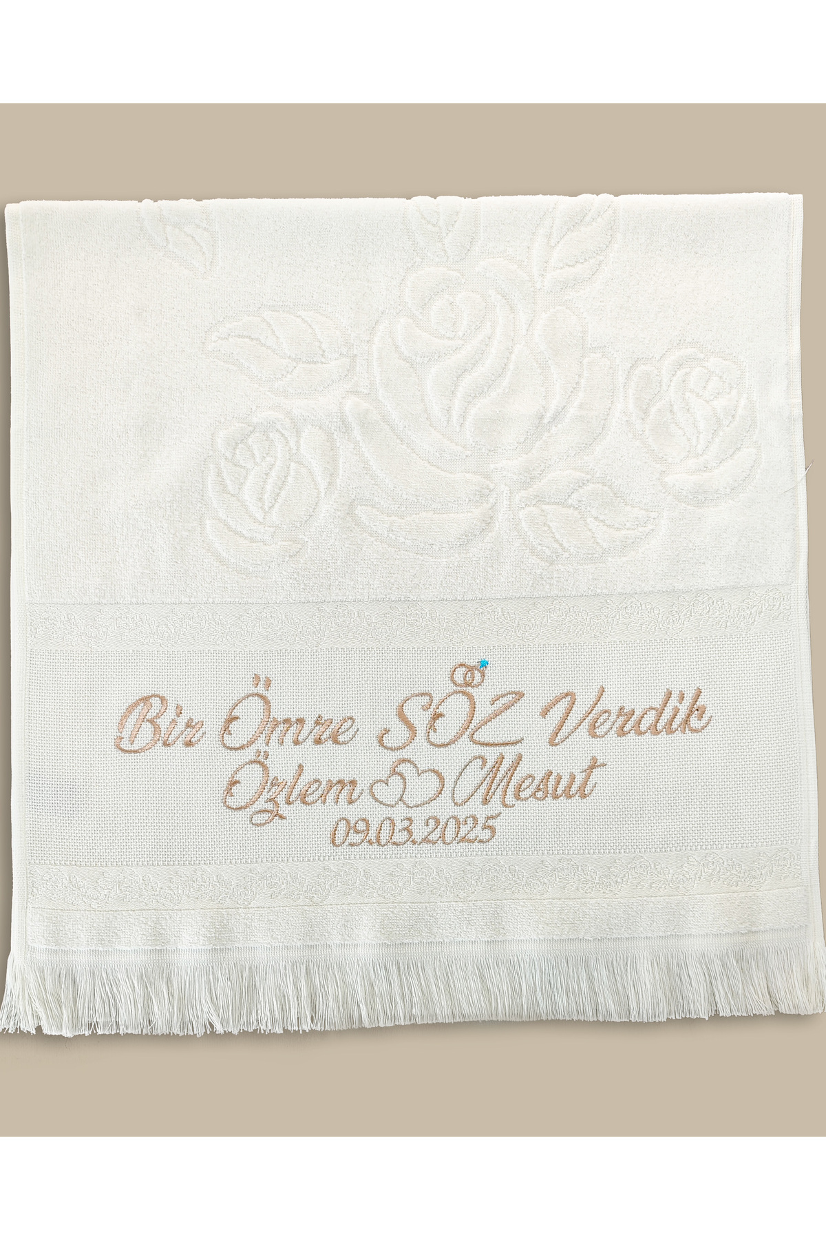 Sahra Çeyiz Nakış Kişiye Özel İsim İşlemeli Kadife Etamin Söz Havlusu - Görsel 2