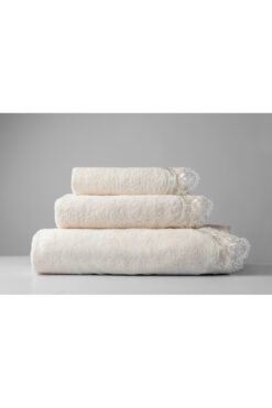 Gül Güler Dantelli El Havlusu İnci