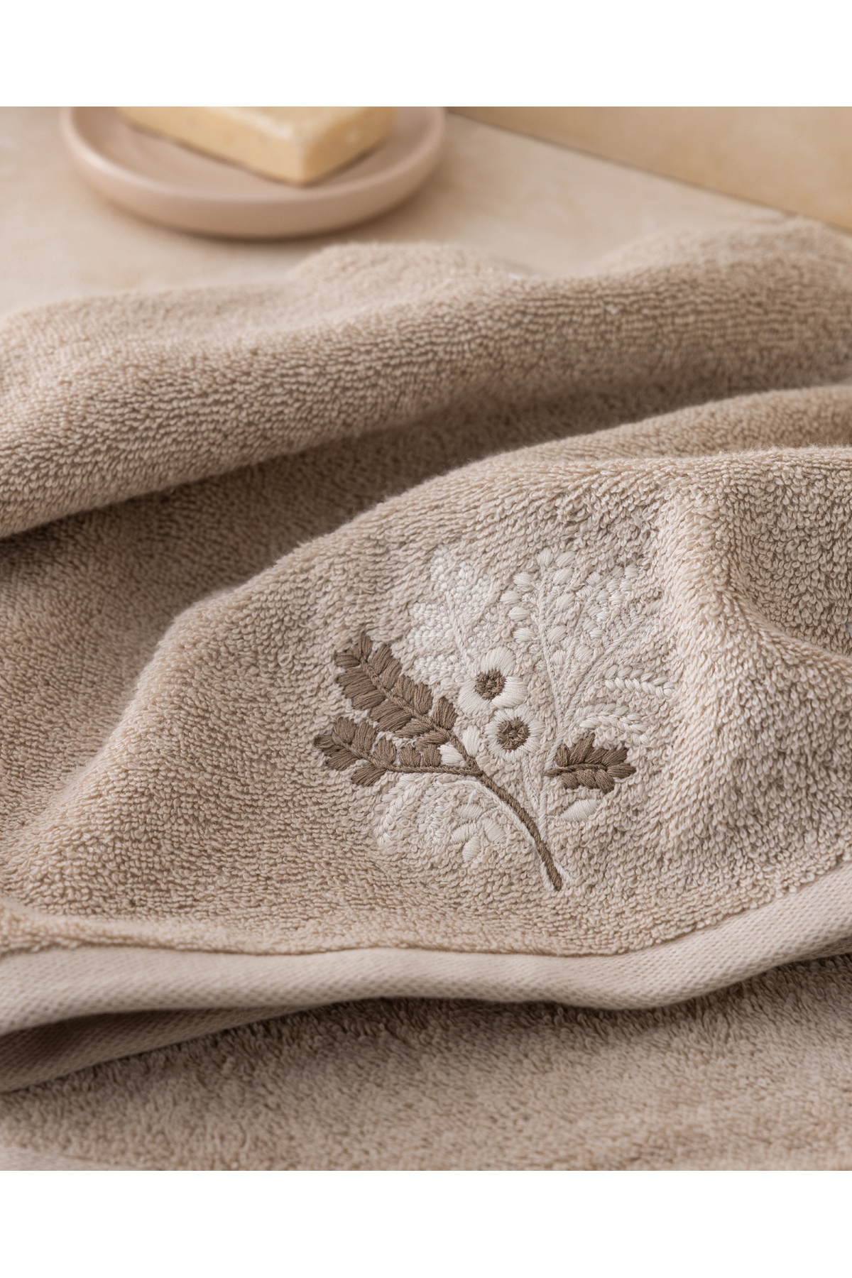 Madame Coco Selmor %100 Pamuk Nakışlı Yüz Havlusu - Bej - 50x76 cm - Görsel 2