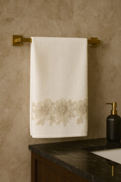 Çeyiz Bahçesi Papatya Fransız Güpürlü Kadife Havlu 50&90