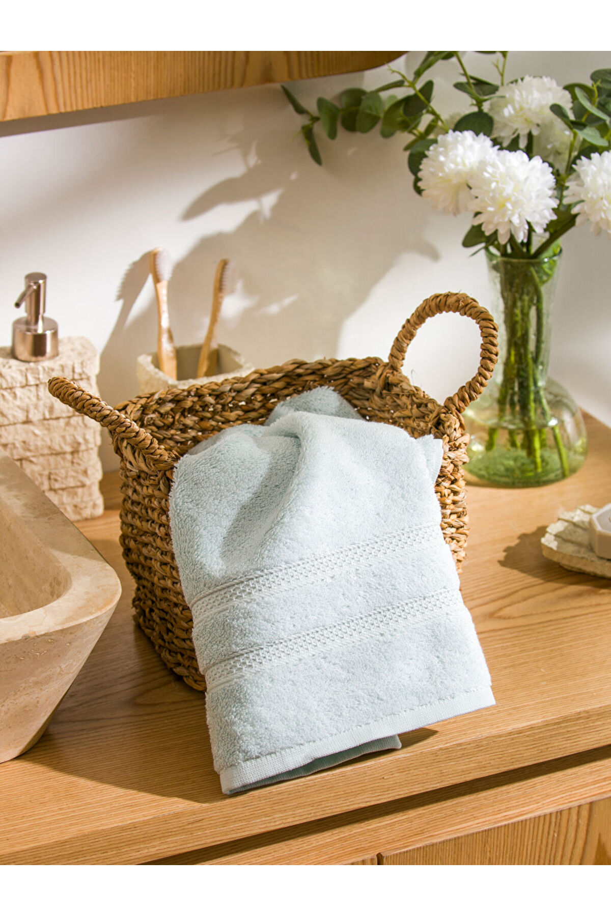 LC Waikiki Timeless Clothing & Zamansız Seçimler Pamuklu Yüz Havlusu 50x80 cm