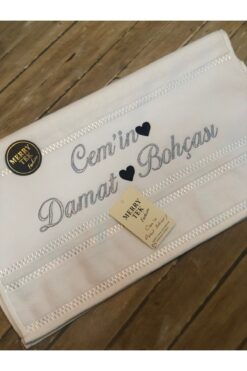 MERRY TEK İsimli Damat Havlusu Söz Nişan Düğün Gold Gümüş Metalik Nakışlı 50x90cm