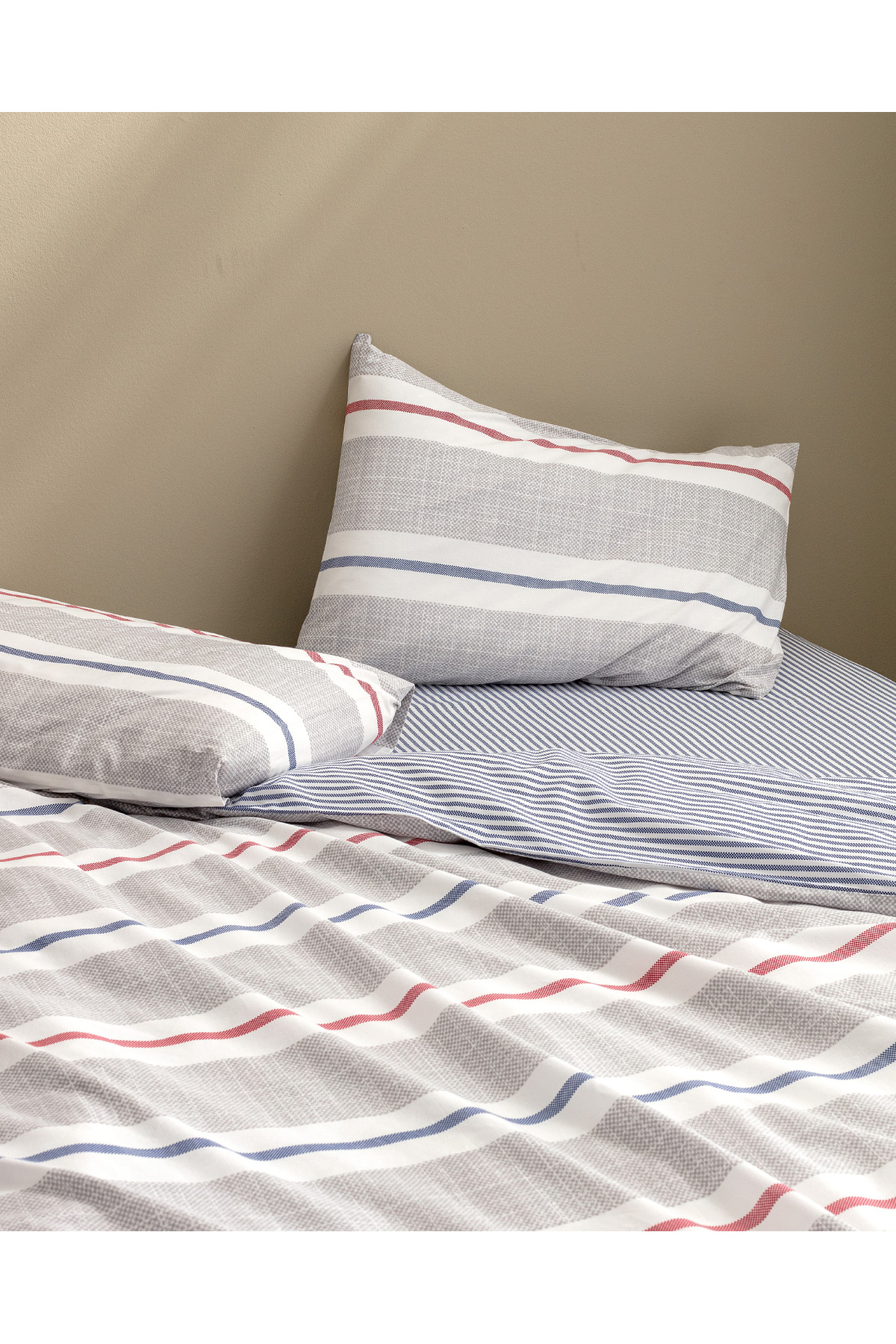 Madame Coco Burcet Çift Kişilik %100 Pamuk Ranforce Baskılı Çarşaflı Çarşaflı Nevresim Takımı - Gri - Görsel 2