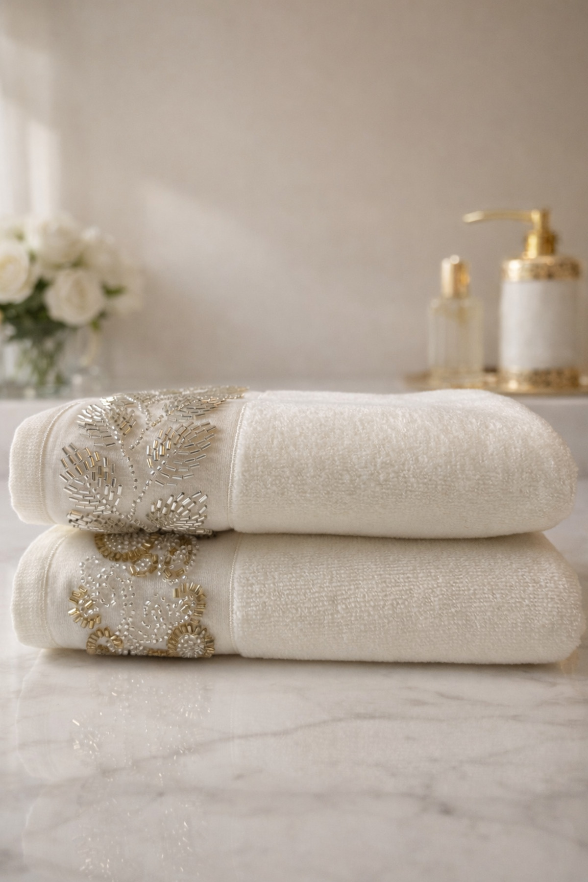 Ceylan Boncuk İşlemeli Lüks 2 'li Krem Kadife Havlu Seti – Özel tasarım - Çeyizlik ve Hediyelik Seri - Görsel 2
