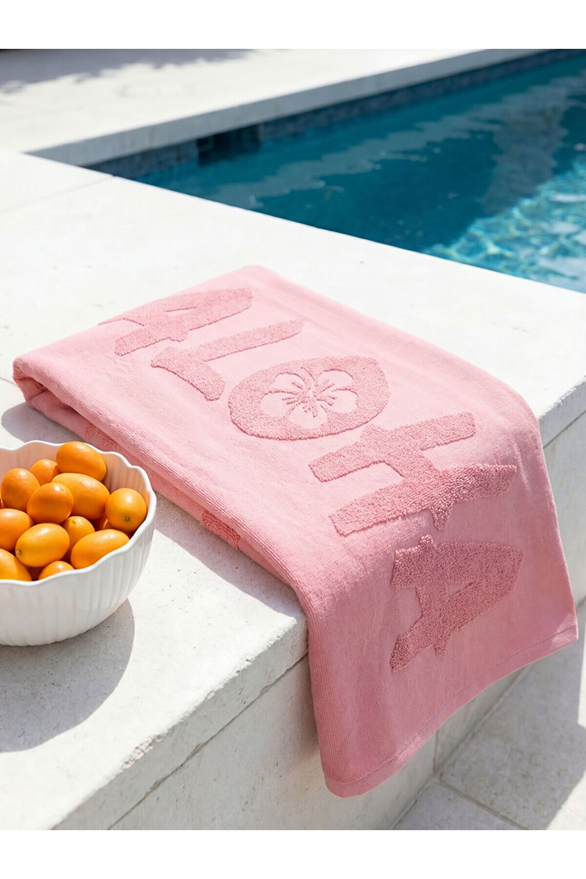 LC Waikiki Timeless Clothing & Zamansız Seçimler İşlemeli Kadın Plaj Havlusu 70x140 cm - Görsel 2