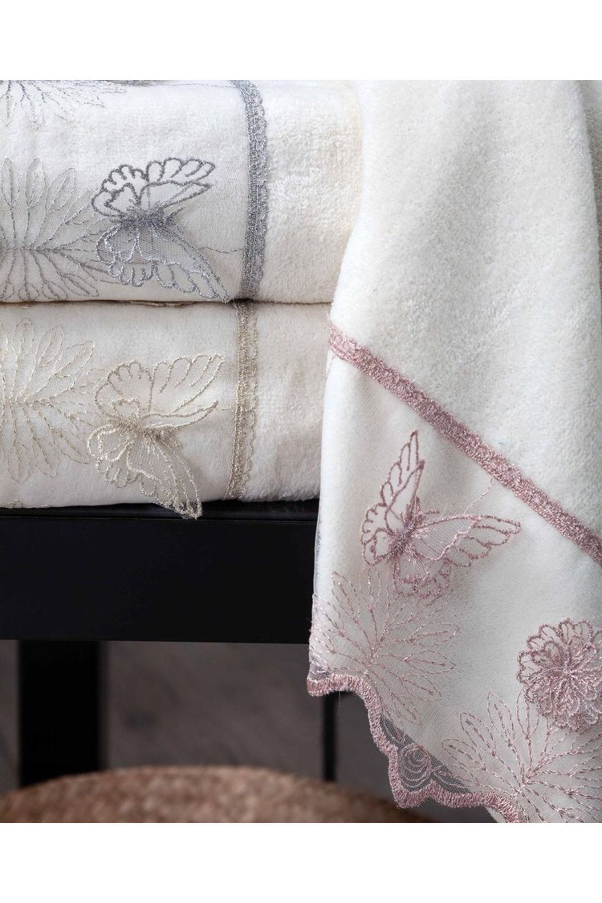 AYHANHOME Kelebek Güpürlü 3'lü %100 Pamuk Çeyizlik 50x90 El Ve Yüz Havlu Seti - Görsel 2