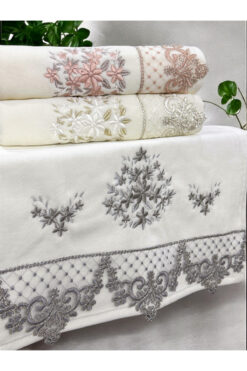 AYHANHOME 3 Adet Kadife Lüks Fransız Güpürlü Sırma İşlemeli Çeyizlik 50x90 El ve Yüz Havlusu