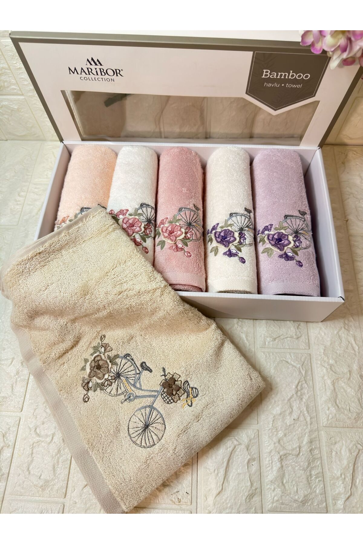 MARİBOR HOME MARGARİTA- 3d Nakışlı Bambu Havlu 6 Ad. (50X90) - Görsel 3