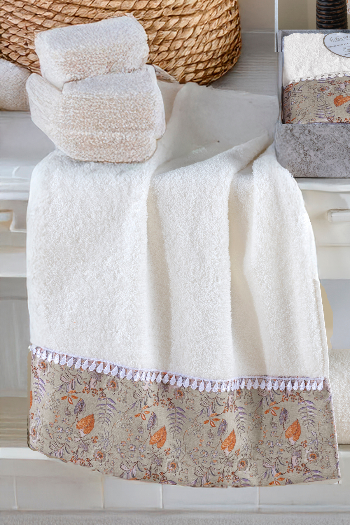 My Catherine Kutulu Desenli %100 Pamuk Premium Havlu Seti (50x90cm & 70x140cm) - Yüksek Gramajlı Lüks Banyo Havlu - Görsel 2