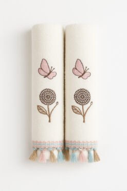 KAYABEY HOME 2'li Kelebek Nakışlı Püsküllü El Havlusu Seti – 30x50 cm %100 Pamuk Krem Renk