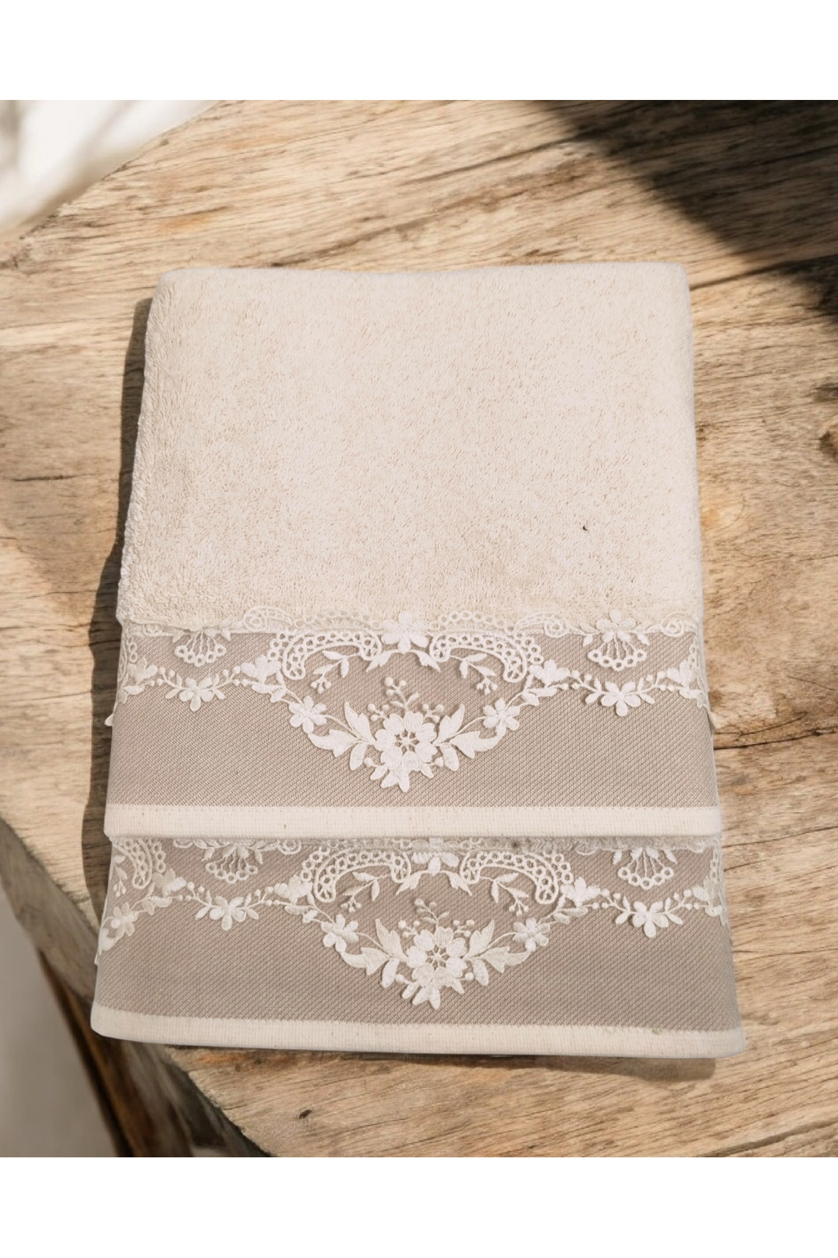 Arliva Home Naturel Bukle Nakışlı Dantelli Kutulu 2 li Banyo Seti 50x85 cm Yüz Havlusu 90x150 cm Boy Havlusu - Görsel 2