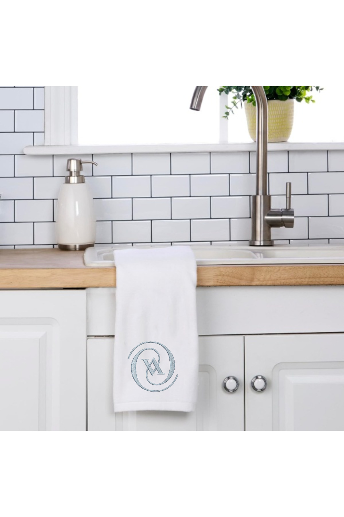 Ursa V HARFİ NAKIŞLI DEKORATİF MUTFAK VE BANYO HAVLUSU 30x50