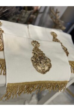 By Serpil Şener 3’lü Lüks Gold Nakışlı & Püskül Detaylı Pamuklu El Havlusu 30x50 cm-Çeyizlik Mutfak ve Banyo Havlusu