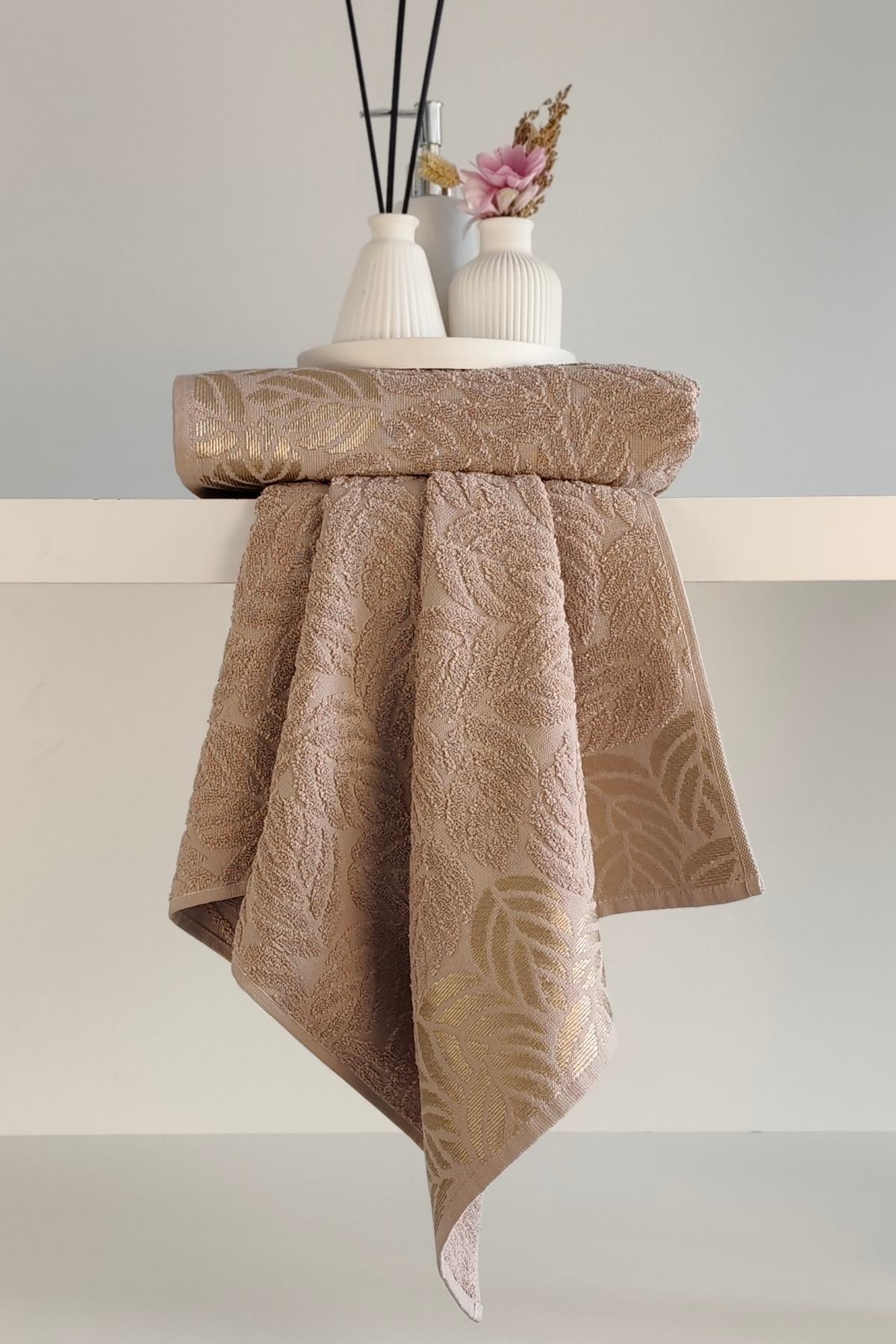 Sevim 2'li Jakarlı Yaprak Desenli %100 Pamuk El Yüz Havlusu-50x90cm-Kapuçino