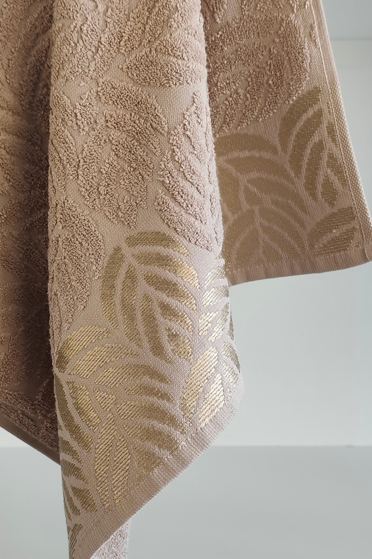 Sevim 2'li Jakarlı Yaprak Desenli %100 Pamuk El Yüz Havlusu-50x90cm-Kapuçino - Görsel 2