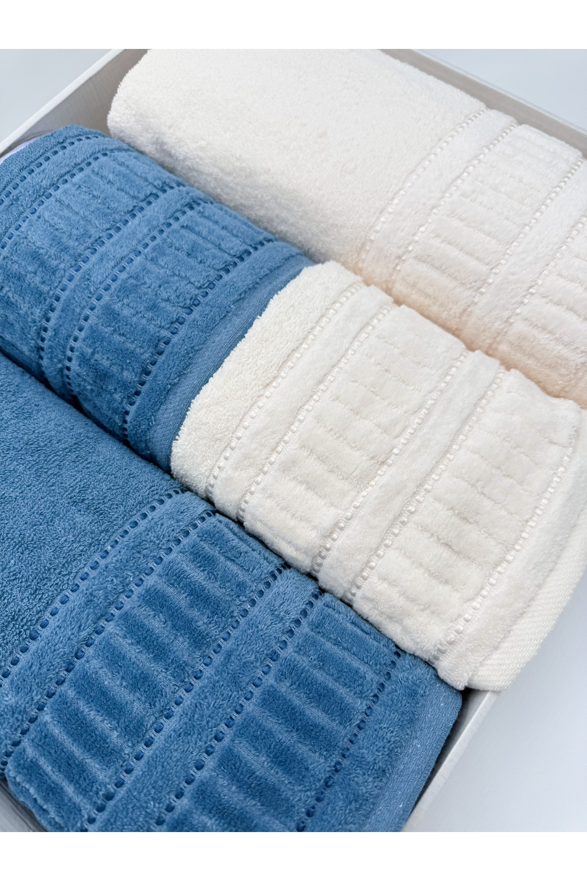 AYHANHOME 4'lü Kutulu Banyo Havlu Takımı 2 adet 50x90-2 adet 90x150 - Görsel 3
