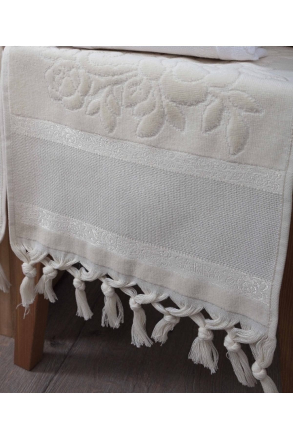 SARRA HOME Kapuçino - Etamin ve Kanaviçe Boşluklu Bağlamalı Havlu - Görsel 2