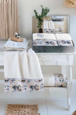 My Catherine Kutulu Desenli %100 Pamuk Premium Havlu Seti (50x90cm & 70x140cm) - Yüksek Gramajlı Lüks Banyo Havlu