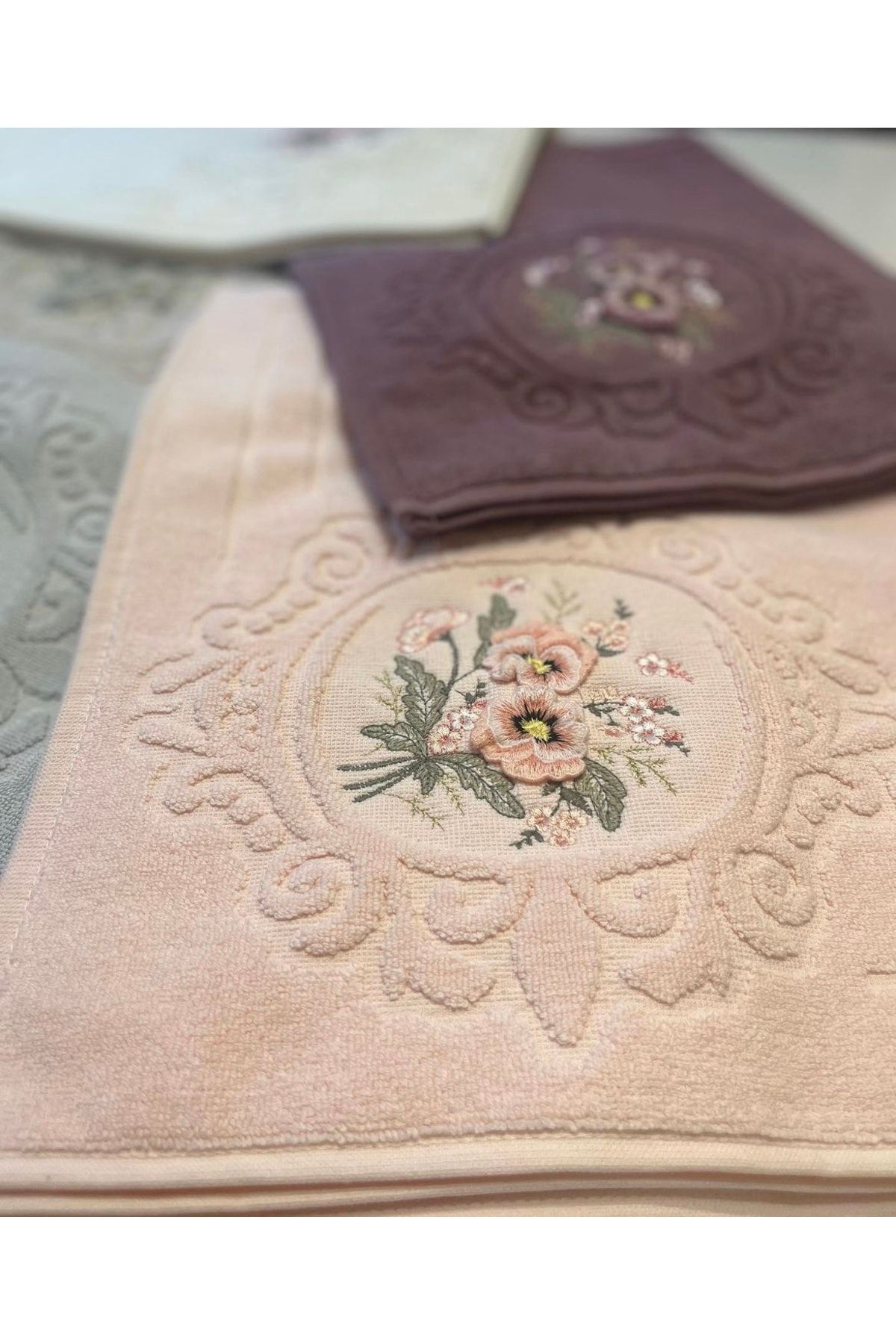 Nurpak 3d Nakışlı 50x70 Ayak Havlu Seti 6lı - Görsel 3